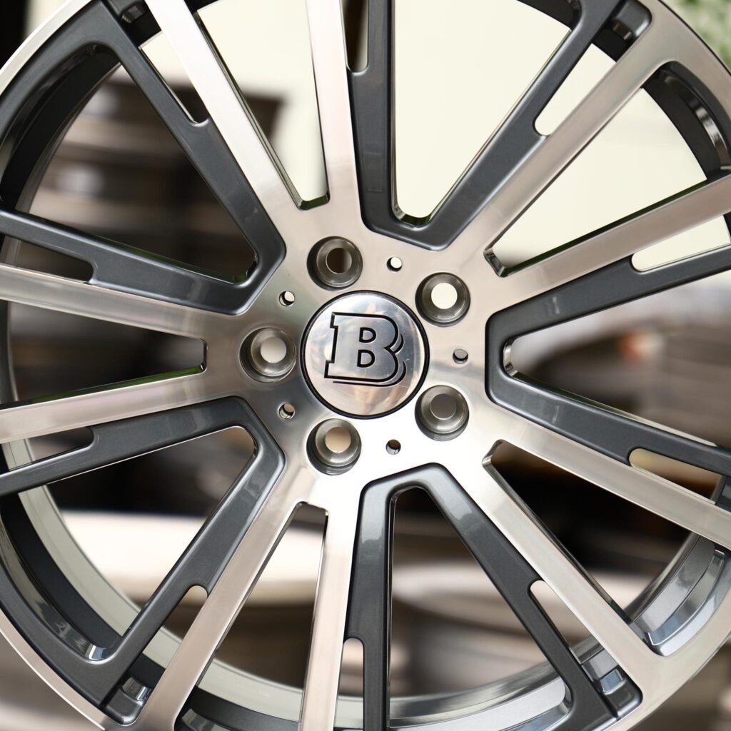 Mercedes-Benz G-Class W463 wheels – Custom Finish Machined Face (Brabus-Style), lip and barrel detail
