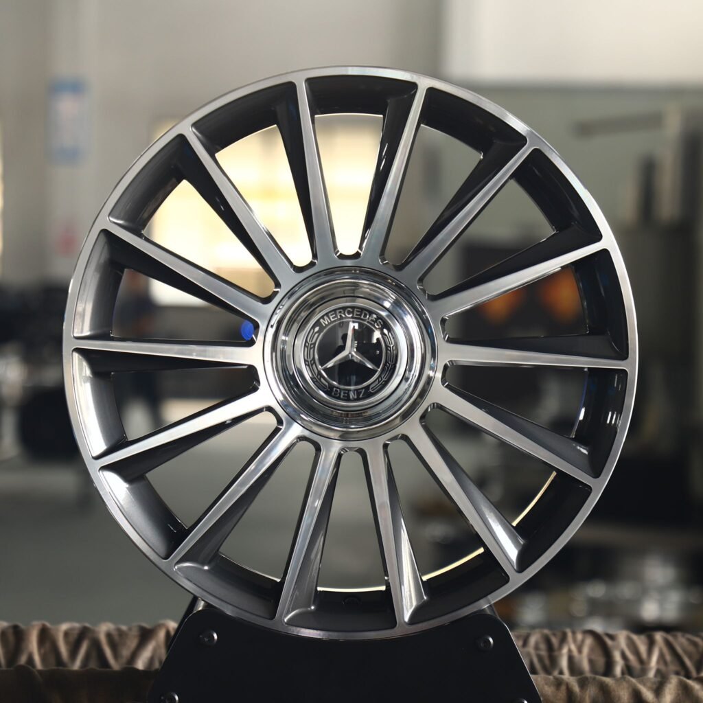 Mercedes-Benz E-Class wheels – Custom Finish Machined Face, front view