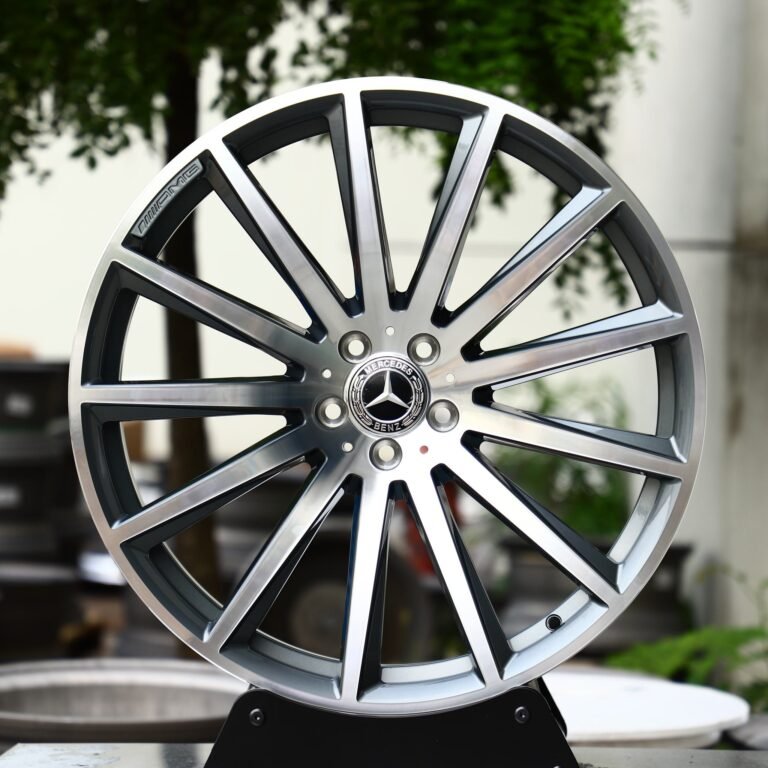 Porsche 911 wheels – Custom Finish Machined Face, front view