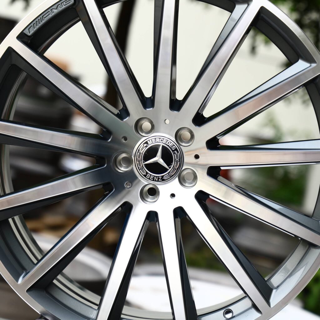 Mercedes-Benz S-Class W223 wheels – Custom Finish Machined Face (Mercedes-Benz OEM-Style), lip and barrel detail