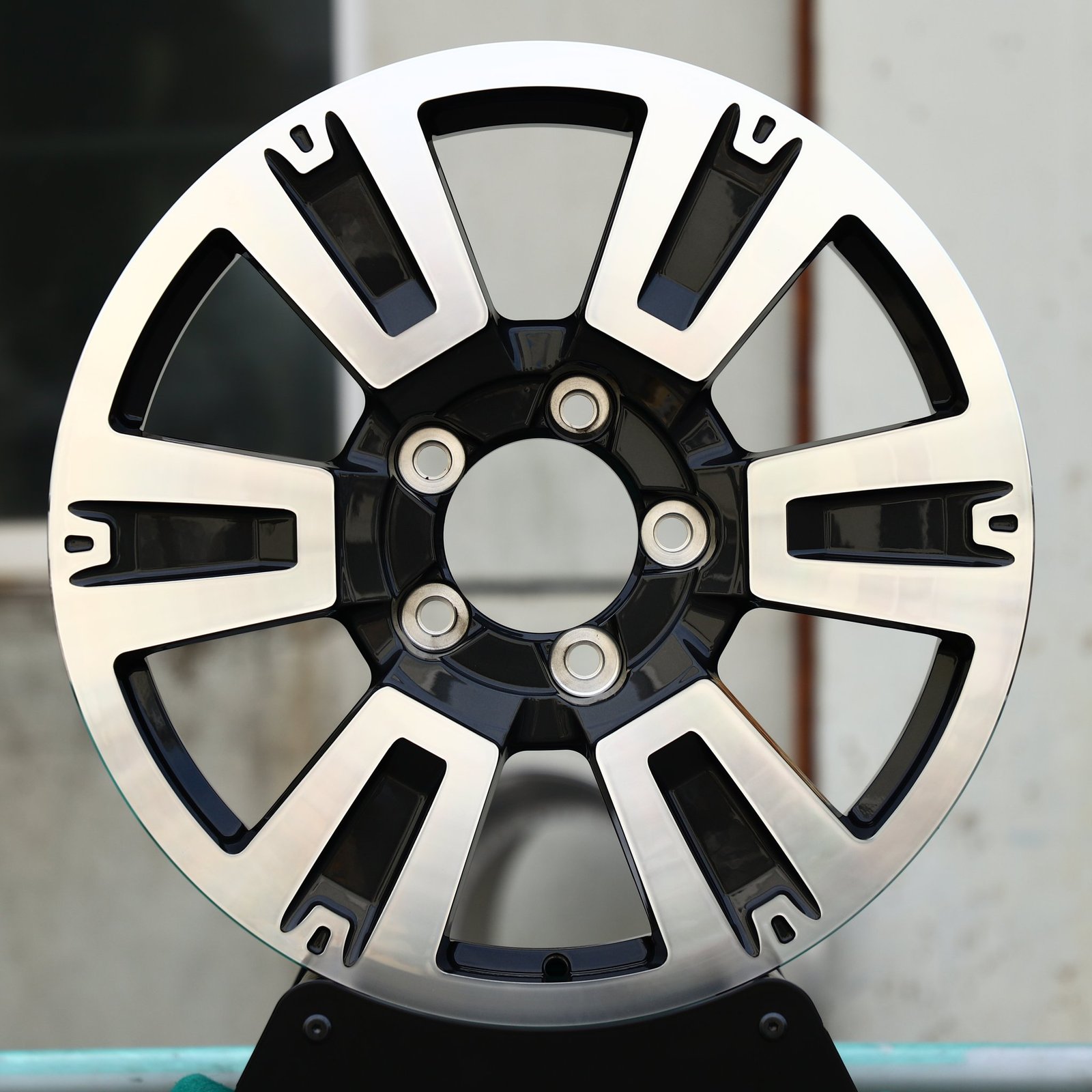 Porsche 911 wheels – Custom Finish Machined Face, front view