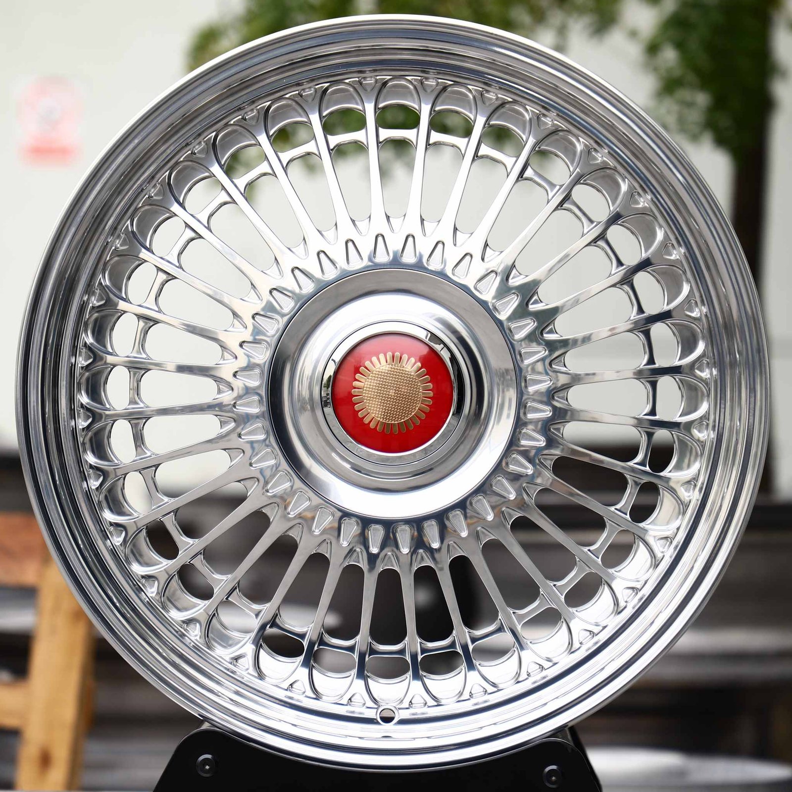 Porsche 911 wheels – Custom Finish Multi-Spoke Split Deep Lip Mirror Polished, front view