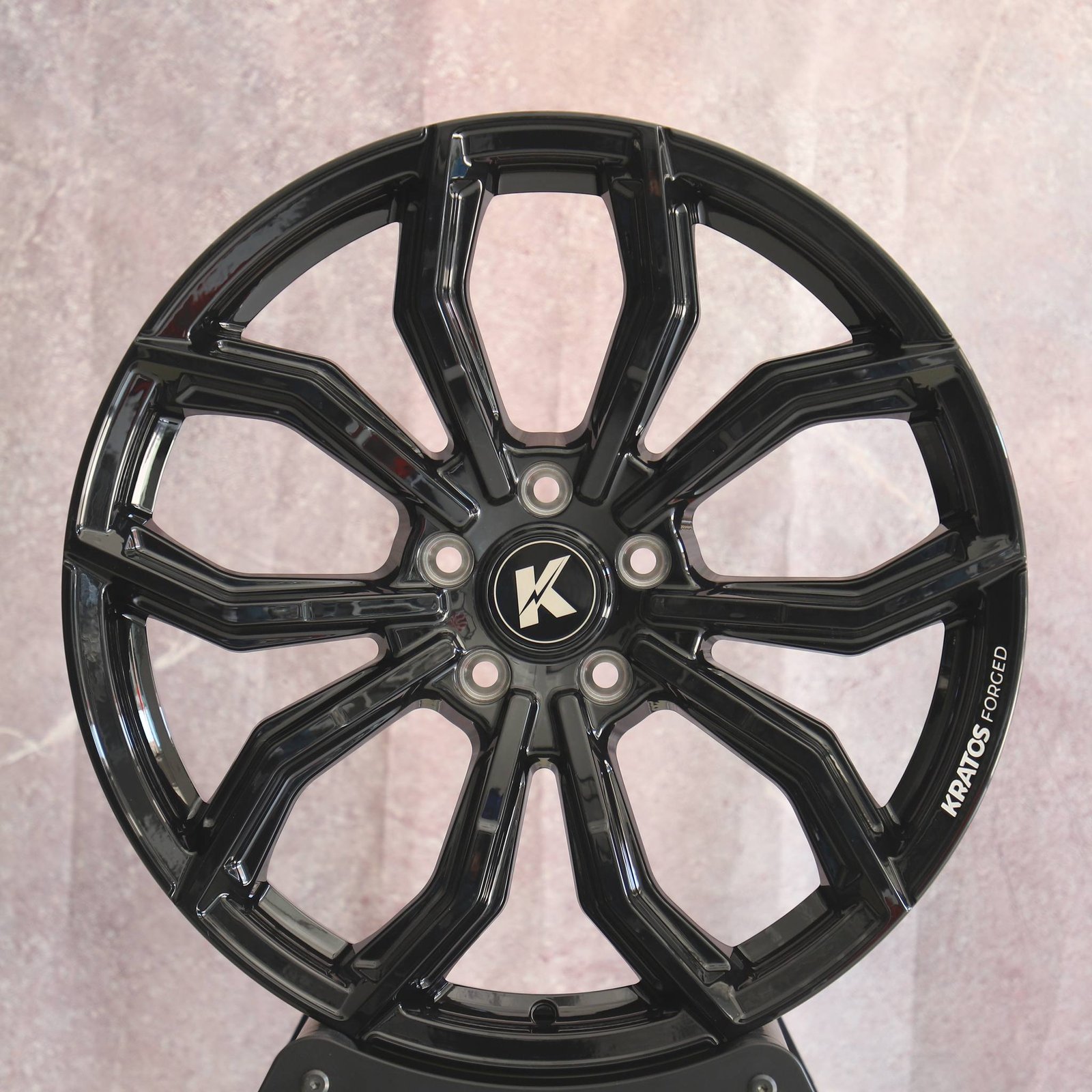 Audi A6 wheels – Custom Finish Petal, front view