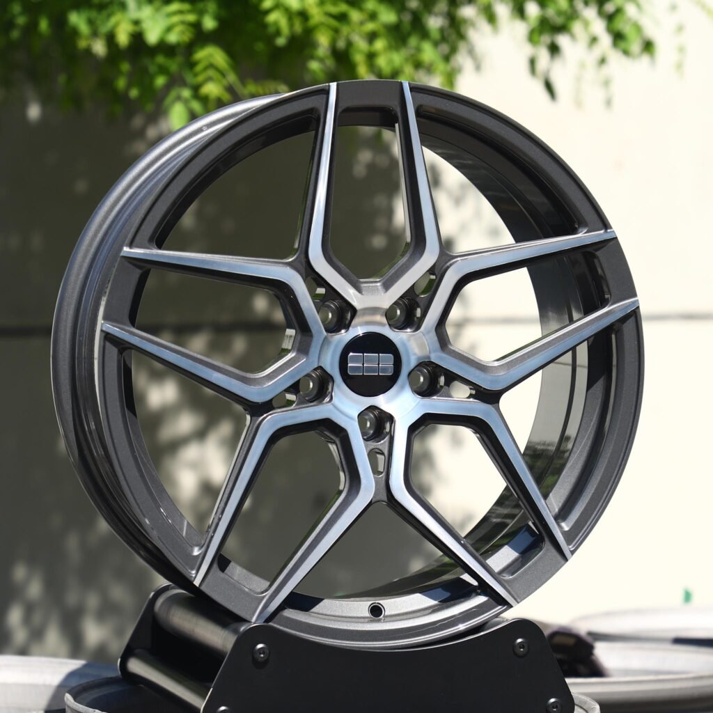 Geely Borui wheels – Custom Finish Petal Machined Face, angled view