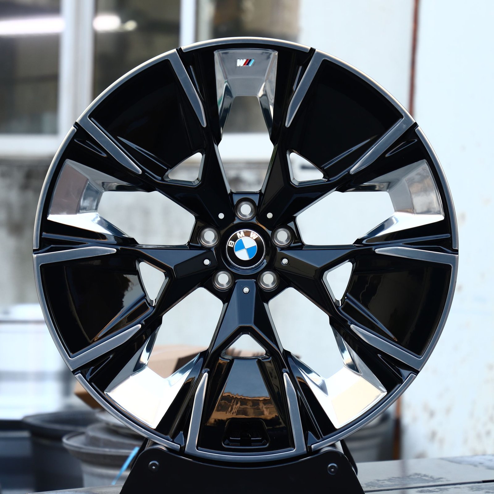 BMW M3 wheels – Custom Finish Split Machined Face, front view