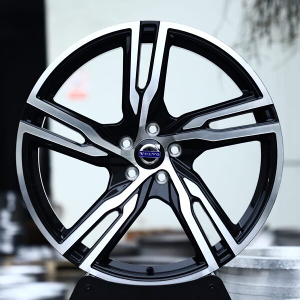 Volvo XC90 wheels – Custom Finish Split Machined Face (Volvo OEM-Style), front view
