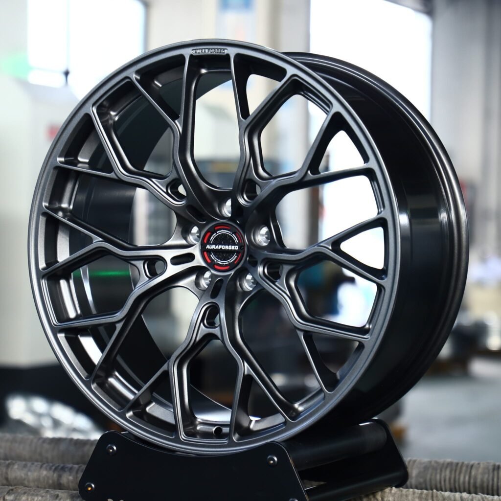 Audi RS5 wheels – Dark Gray 10 Y-Spoke, angled view