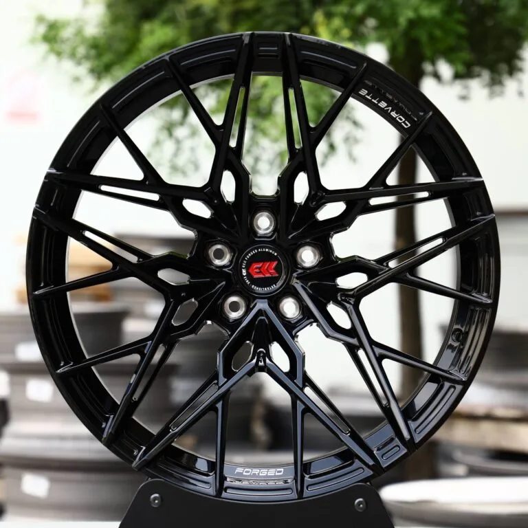 ECC Gloss Black Cross-Spoke Concave Forged Wheels – Porsche 911 / BMW M3, front view