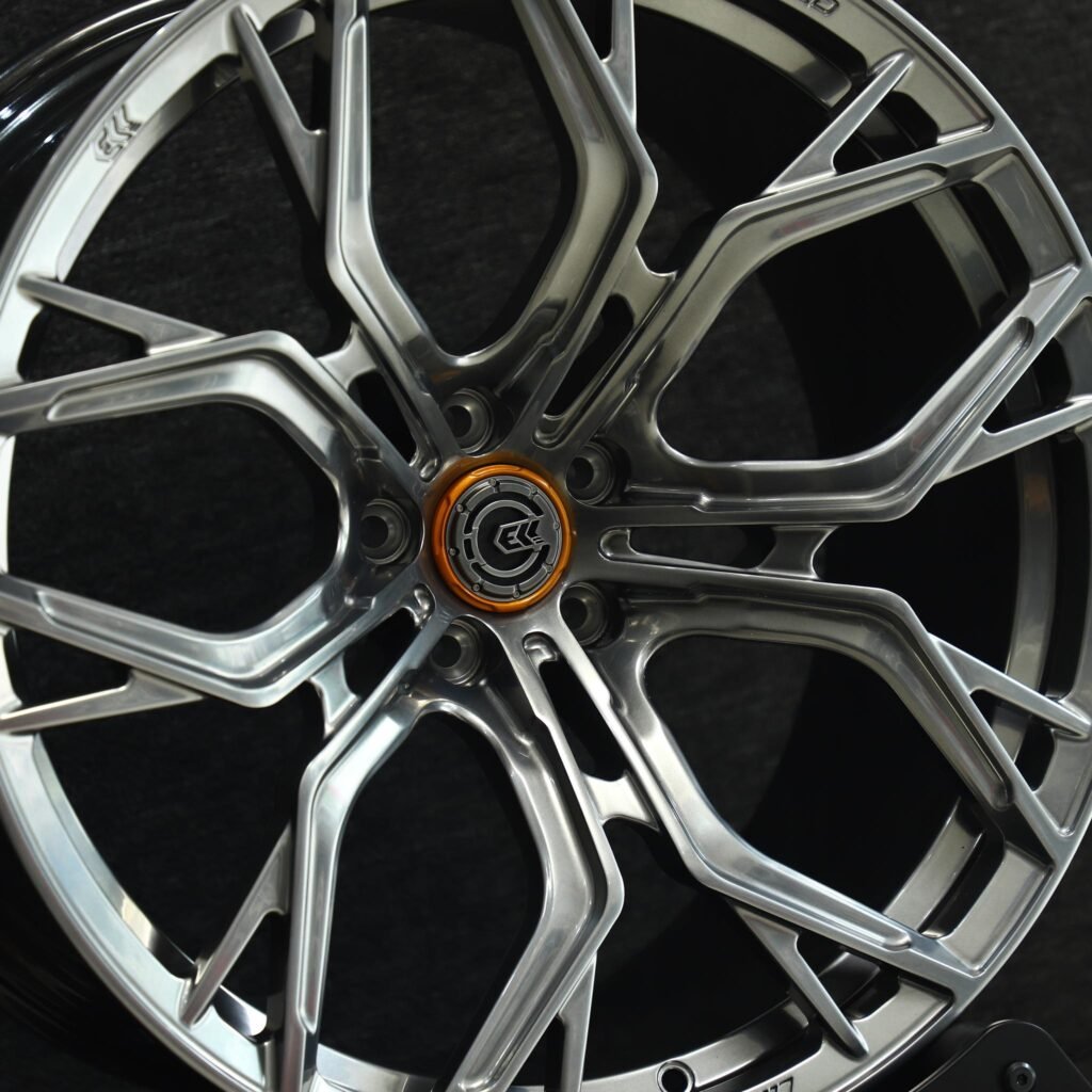 Audi A4 B9 wheels – ECC Metallic Gray Petal (Vossen HF-2-Style), lip and barrel detail