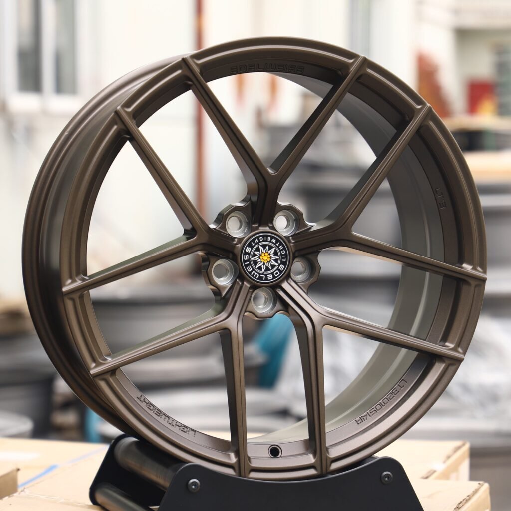 Edelweiss LT3 Bronze Gold 5 Y-Spoke Daisy-Spoke Forged Wheels - BMW 5 Series / Audi A6 Fitment (5-Lug) view 3