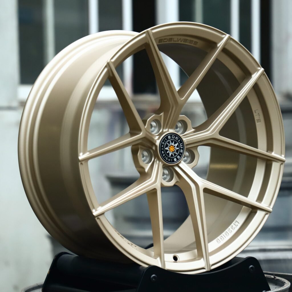 BMW M3 G80 wheels – LT3 Matte Gold 5 Y-Spoke (Edelweiss-Style), angled view