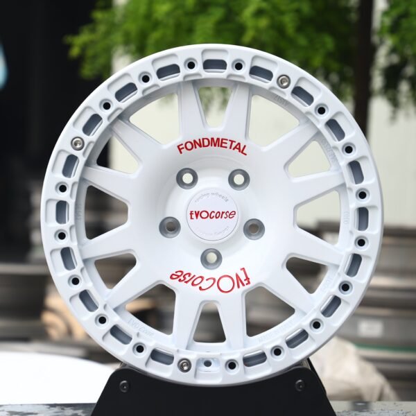 Porsche 911 wheels – EvoCorse Gloss White Custom Beadlock, front view
