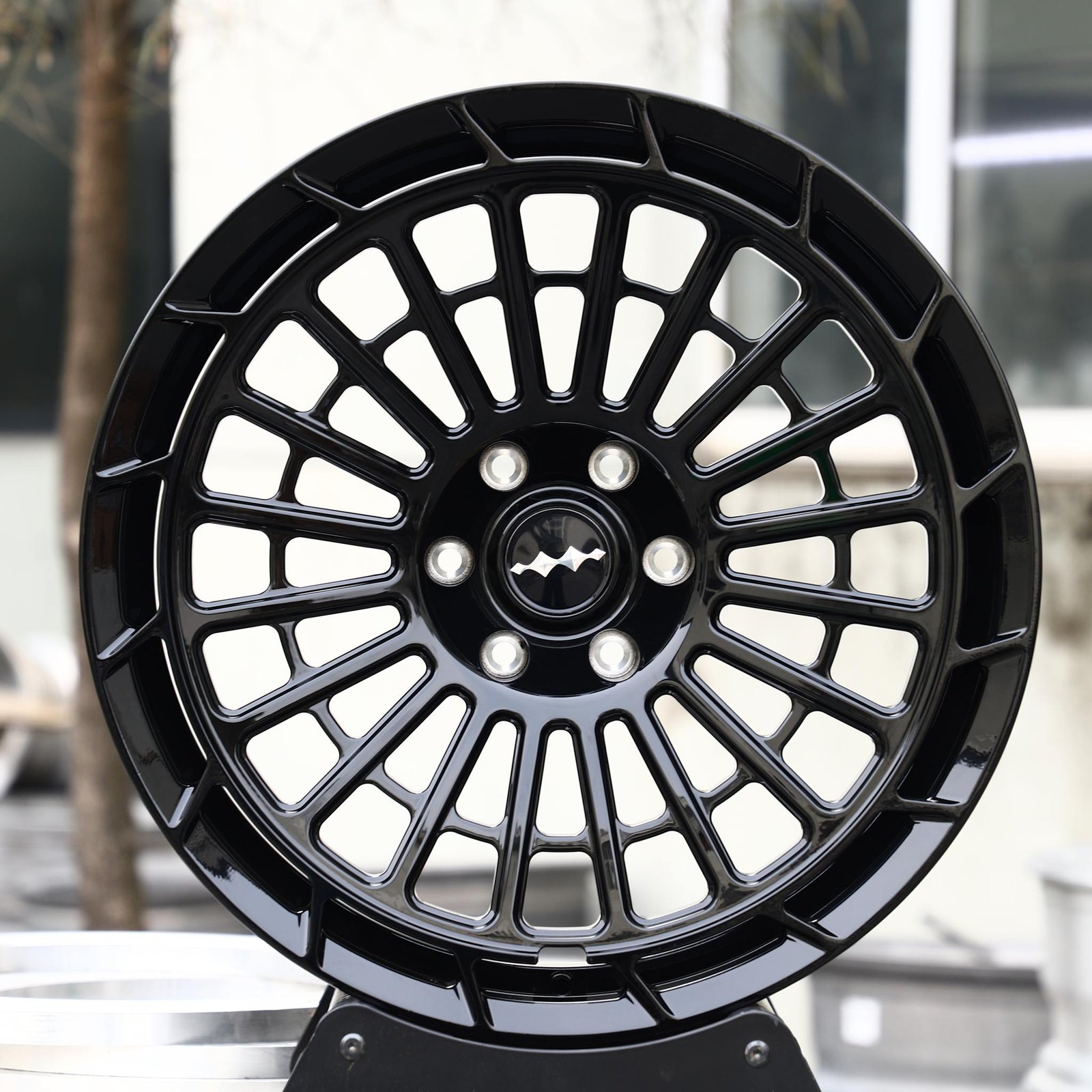 BYD Fangchengbao 5 wheels – Gloss Black Multi-Spoke Bolt-Ring (Fang Cheng Bao OEM-Style), front view