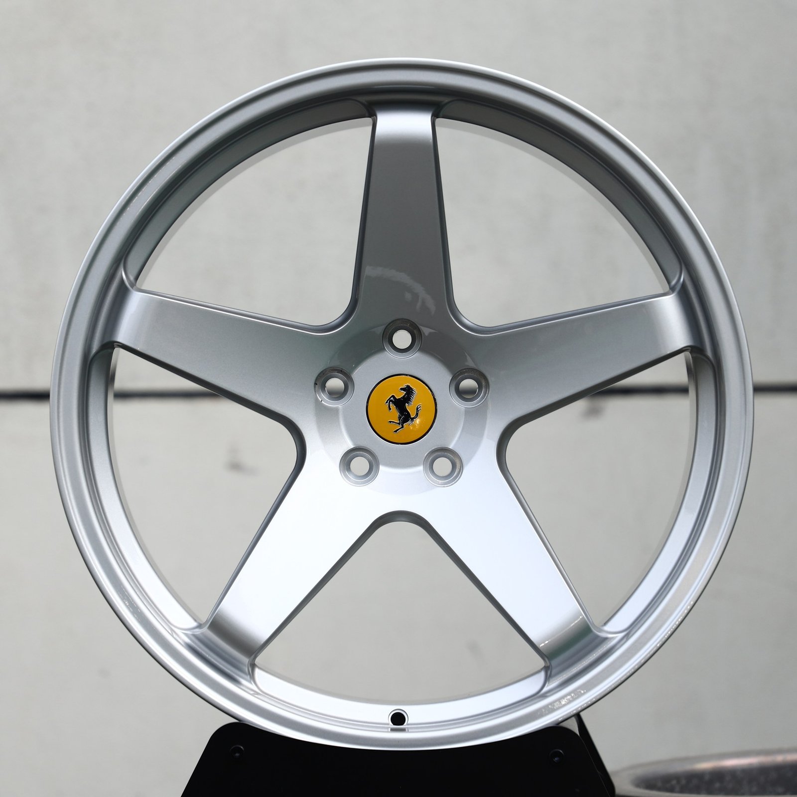 Ferrari 488 wheels – Bright Silver 5-Spoke (Ferrari OEM-Style), front view