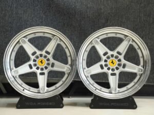 Ferrari Style Bright Silver 5-Spoke Stepped Lip 2-Piece Forged Wheels – Ferrari 488 / Ferrari F8 Fitment (5-Lug)