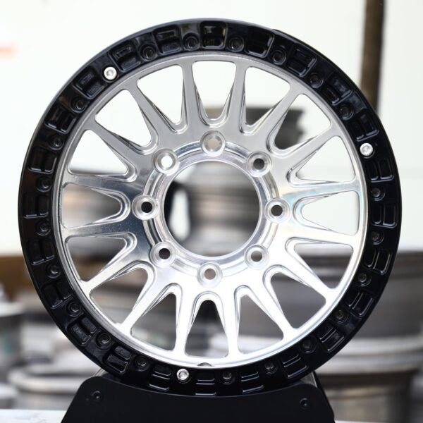 Ford F-250 Super Duty wheels – Mirror Polished 16-Spoke Black-Ring Beadlock, front view