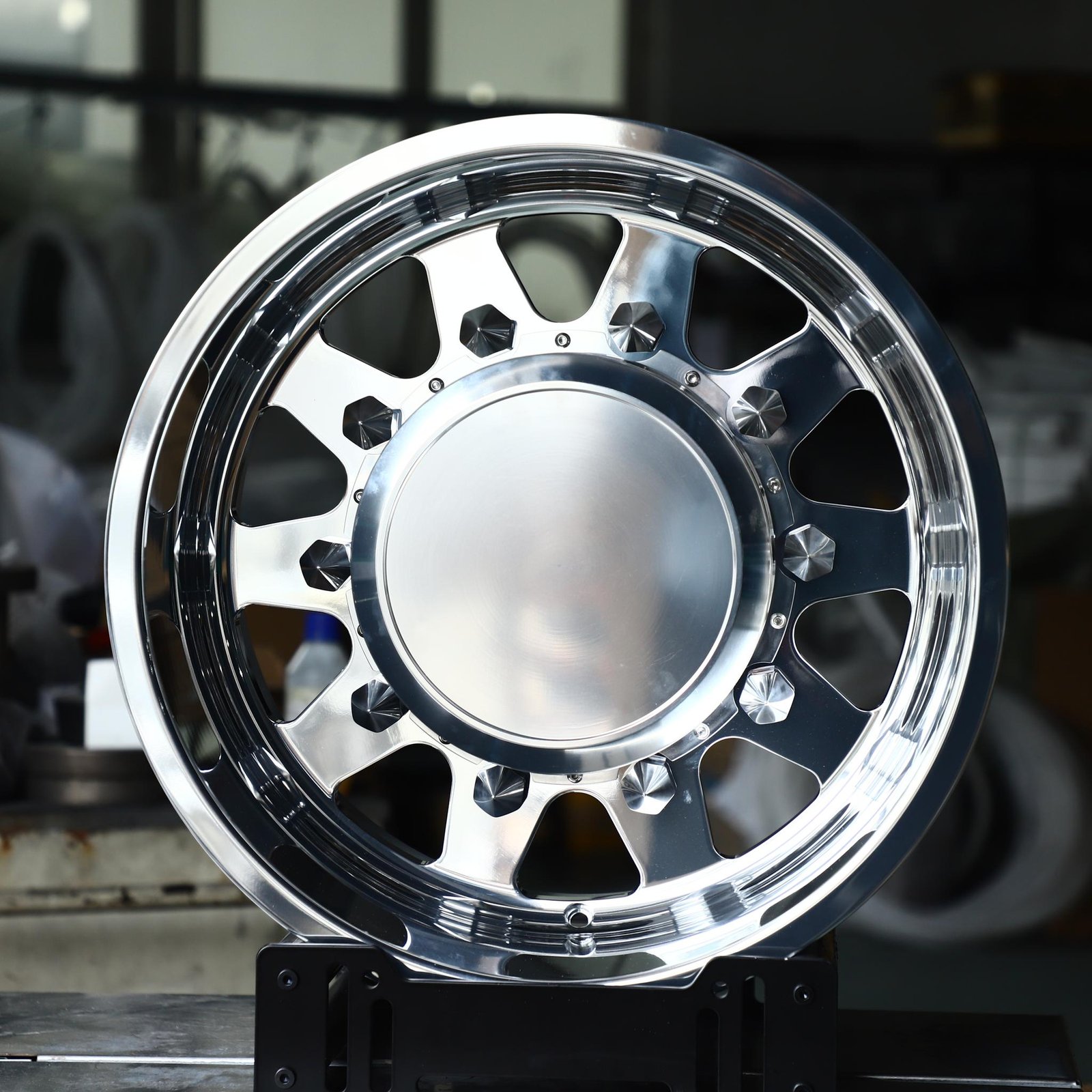 Ford F-350 Super Duty wheels – Mirror Polished Dually, front view