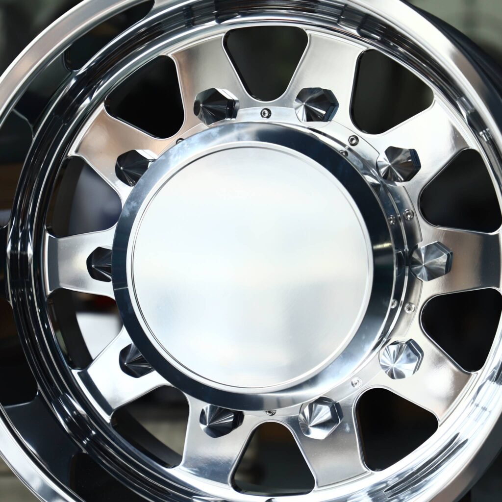 Chevrolet Silverado 2500HD wheels – Mirror Polished Dually, lip and barrel detail