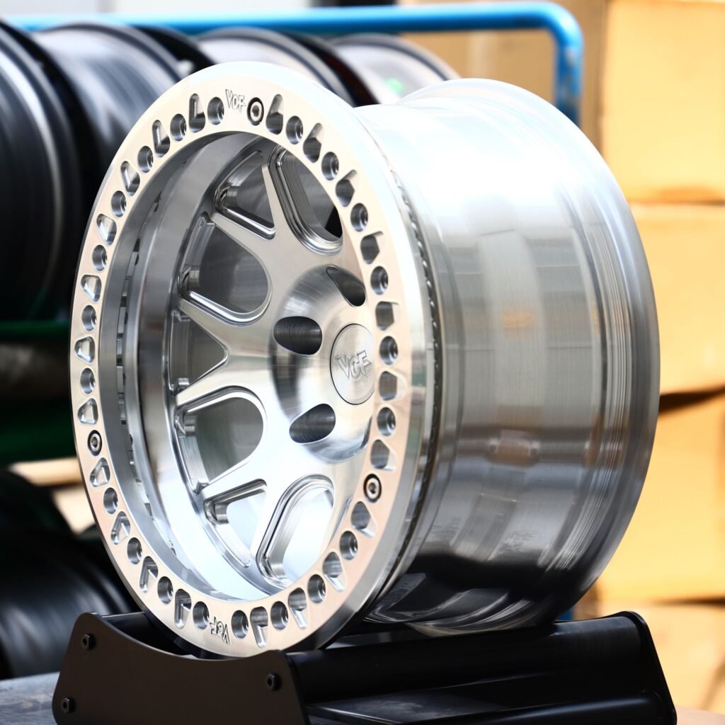 5x114.3 wheels – Brushed Silver 10-Spoke Beadlock, side view