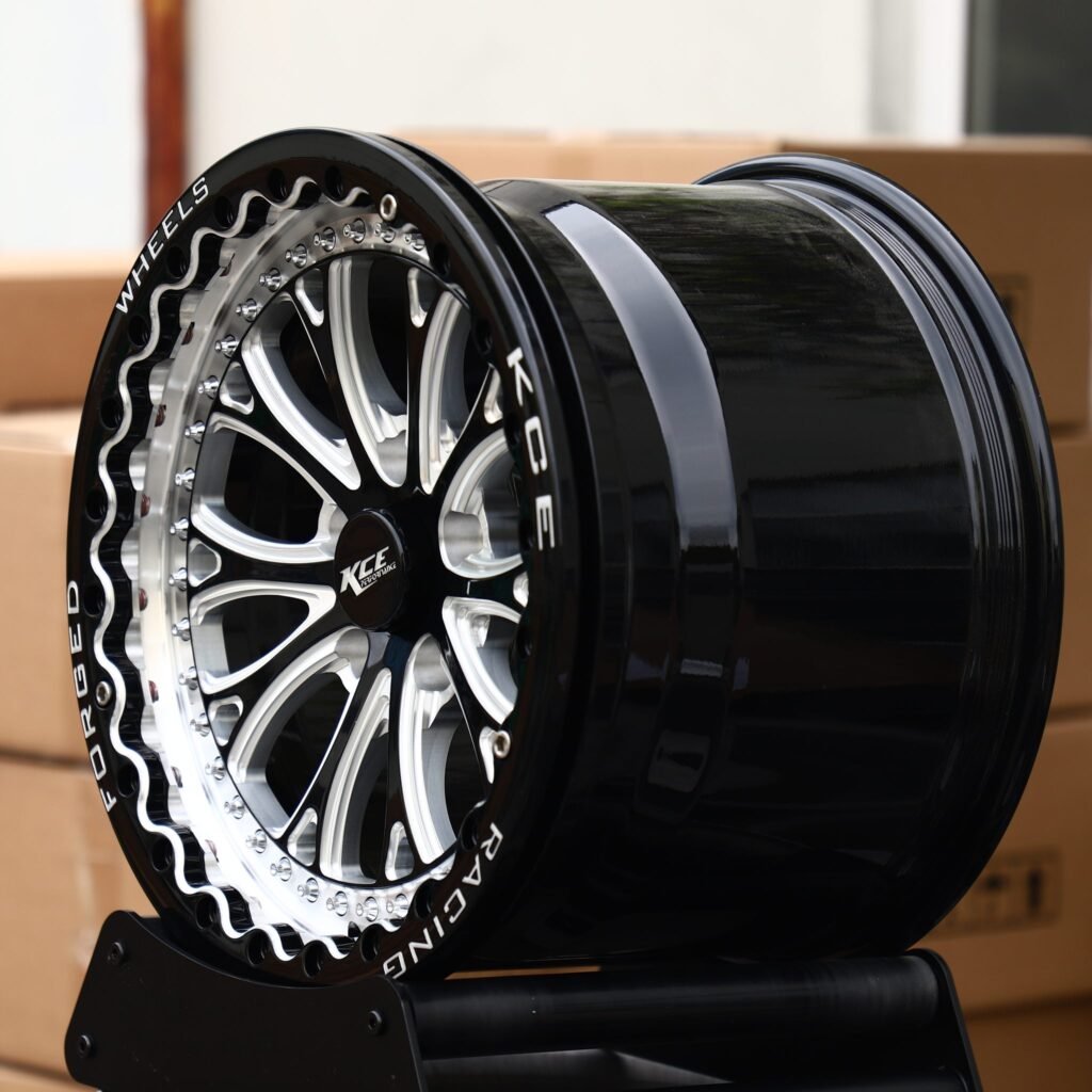 Chevrolet Corvette C7 wheels – Gloss Black / Mirror Milled Mesh Beadlock, angled view