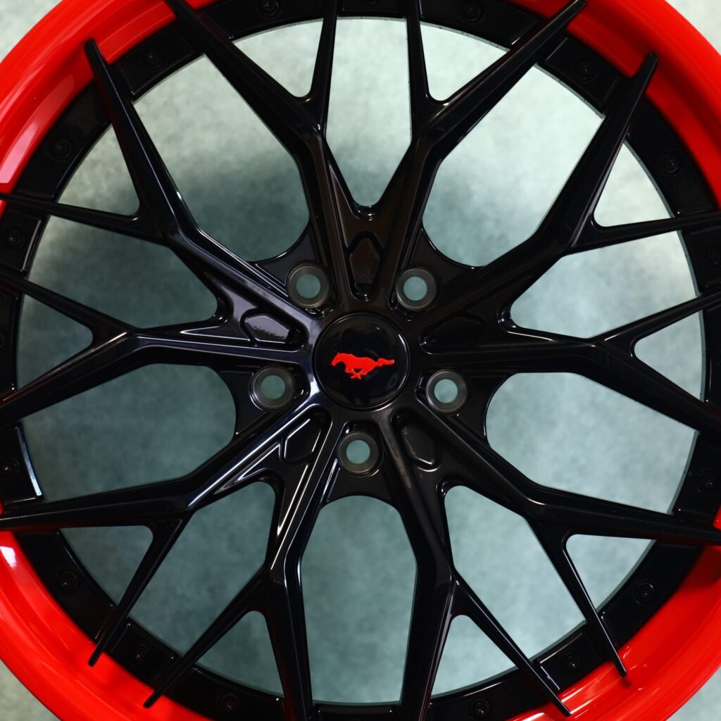 Ford Mustang S550 wheels – Gloss Black / Red Lip 10 Y-Spoke Deep Lip 2-Piece (Ford Mustang OEM-Style), lip and barrel detail