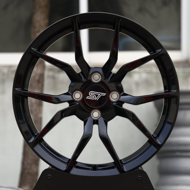 Ford Focus ST wheels – Gloss Black 10 Y-Spoke (Ford ST OEM-Style), front view