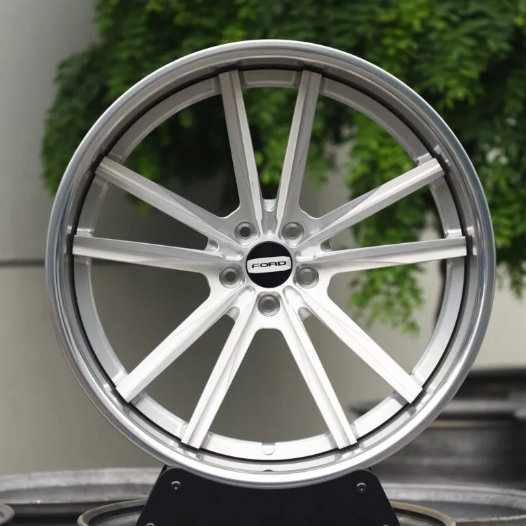 Ford Mustang wheels – Silver 2-Piece, front view
