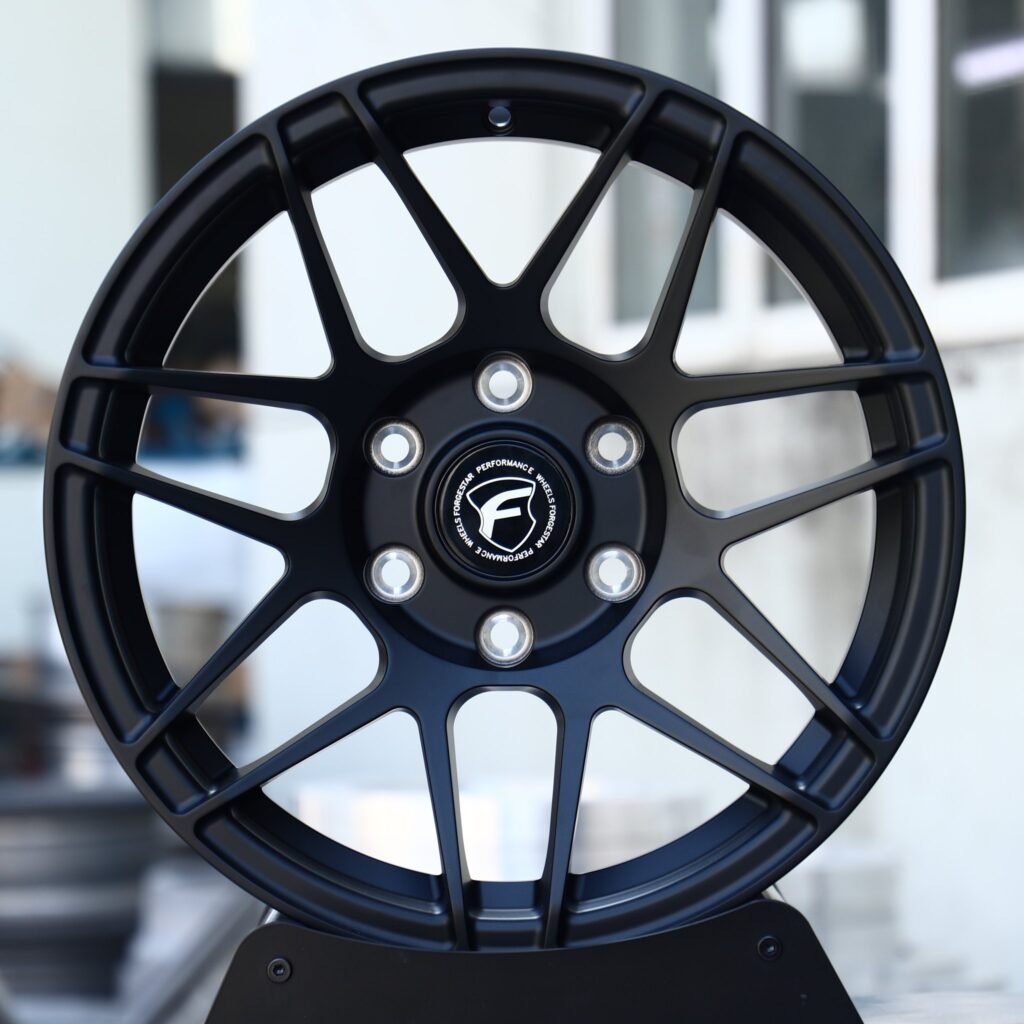Матовые чёрные кованые диски для Chevrolet Silverado 1500 и Ford F-150, в стиле Forgestar, многоспицевые — ANK-77816