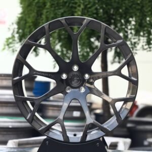 Forgiato Transparent Gray Custom Forged Wheels – Lamborghini Urus / Land Rover Range Rover Fitment (5-Lug)