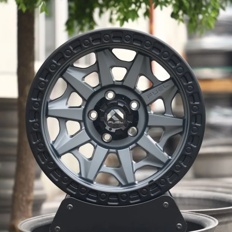 Toyota 4Runner wheels – Fuel Exposed Bolt Detail Double Ring Lip, front view