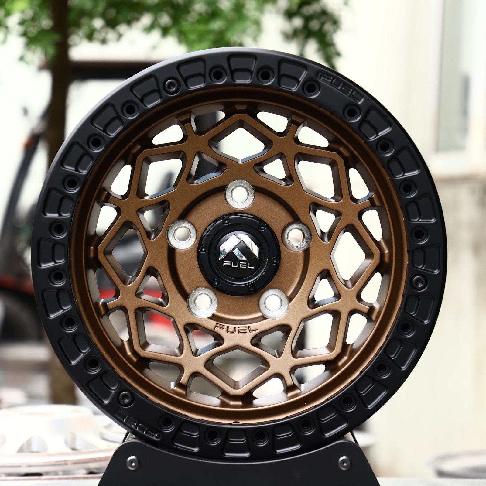 Jeep Wrangler wheels – Fuel Offroad Bronze Cut-Out Beadlock, front view