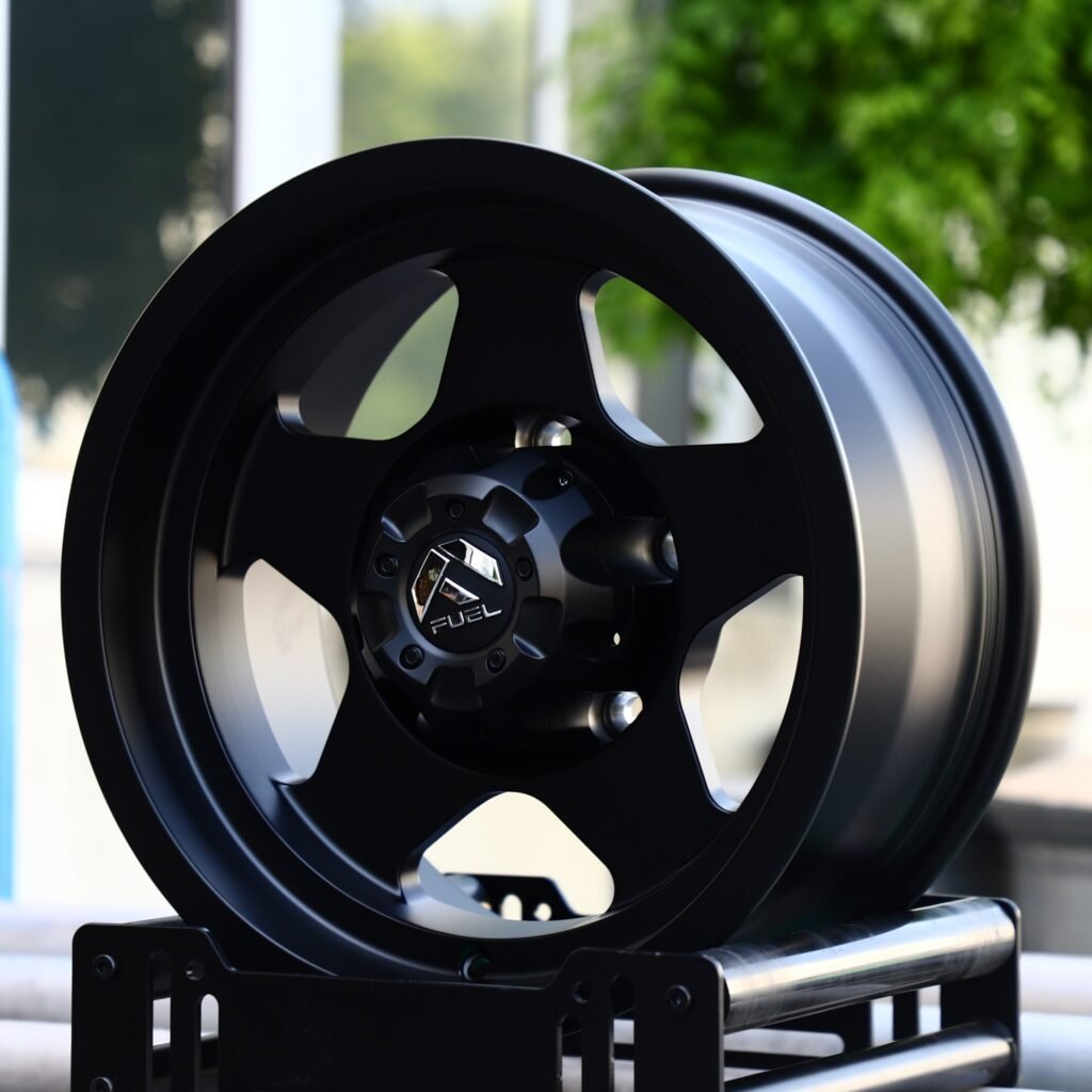 Toyota Land Cruiser wheels – Gloss Black 5-Spoke (Fuel-Style), angled view