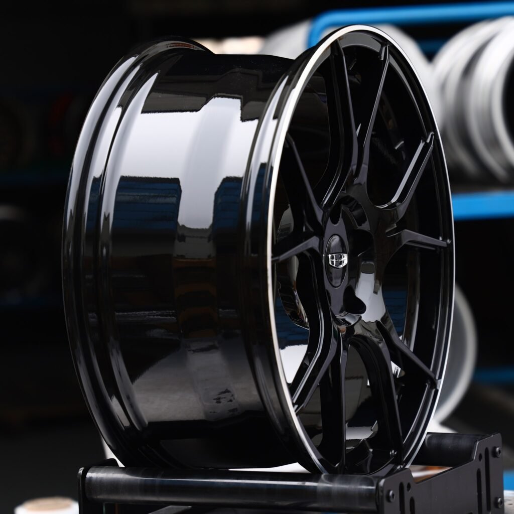 5x108 wheels – Gloss Black 5 Y-Split-Spoke (Geely OEM-Style), side view