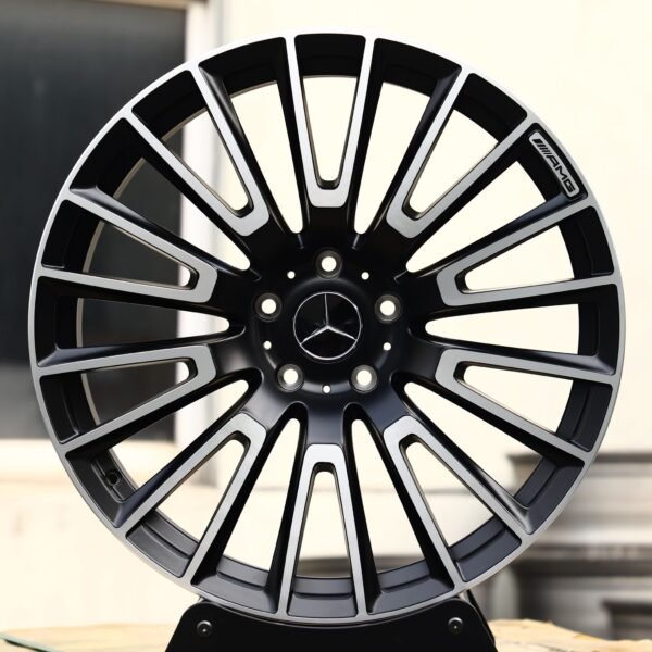 Mercedes-Benz E-Class wheels – Black / Machined 10-Spoke Machined Face, front view