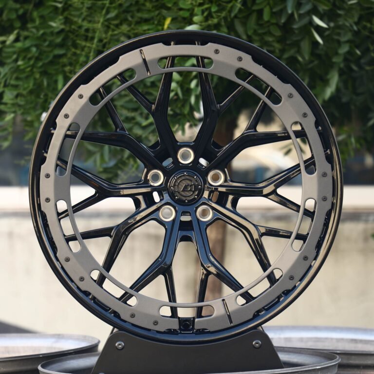 Porsche 911 wheels – Gloss Black 10 Y-Spoke Decorative Ring, front view