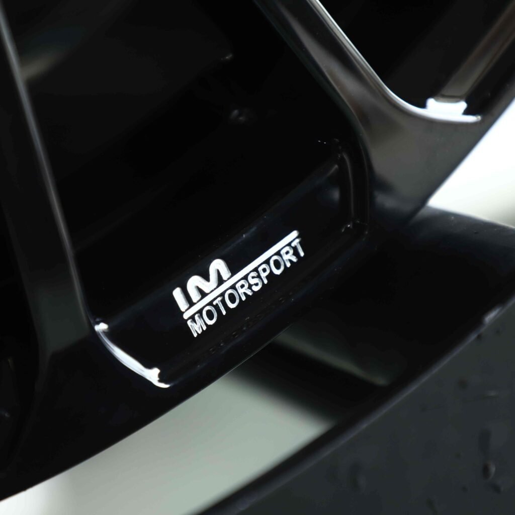 Gloss Black 10 Y-Spoke Forged Wheels - Audi A6 / BMW 5 Series Fitment (5-Lug) view 4