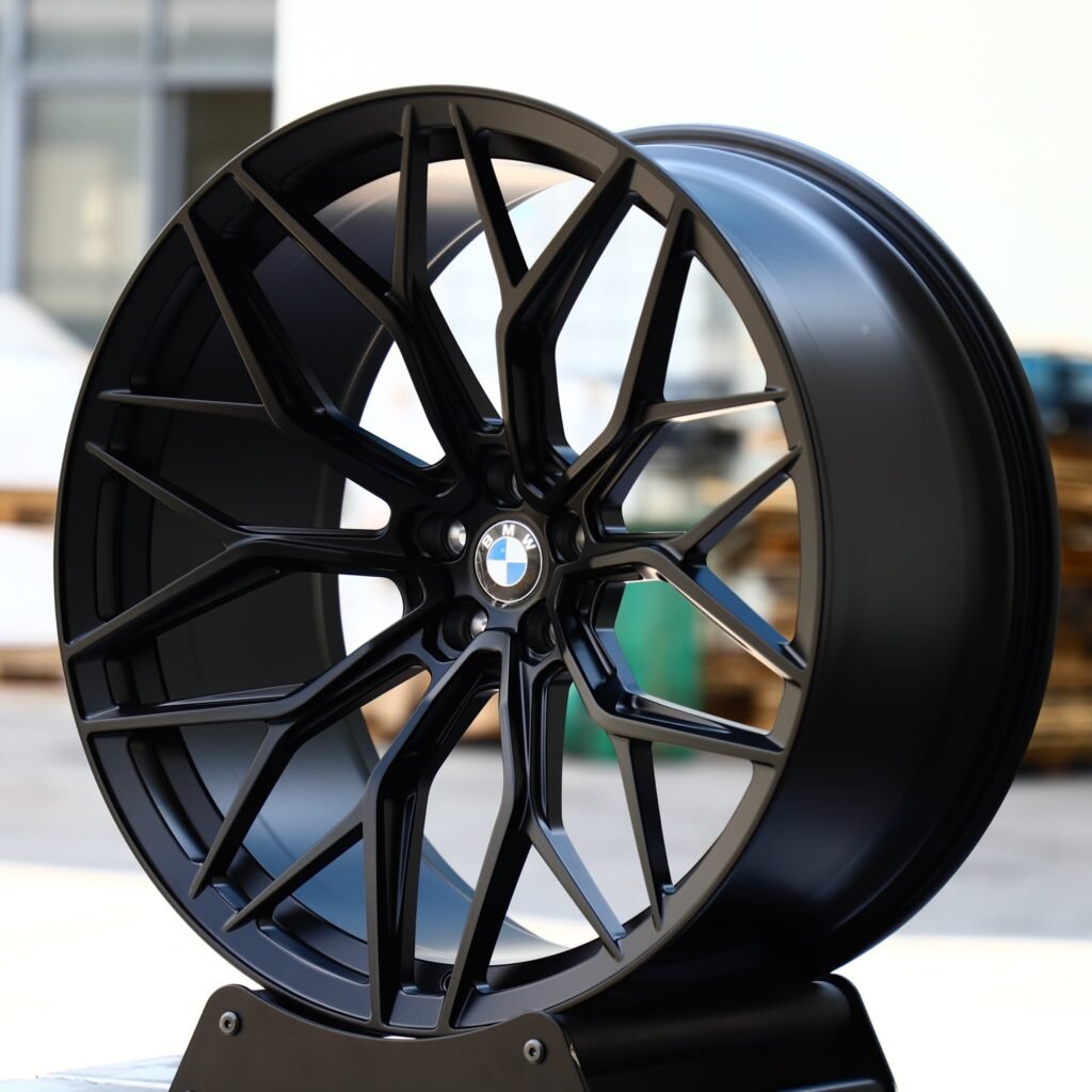 BMW M4 G82 wheels – Gloss Black 10 Y-Spoke (BMW OEM-Style), angled view