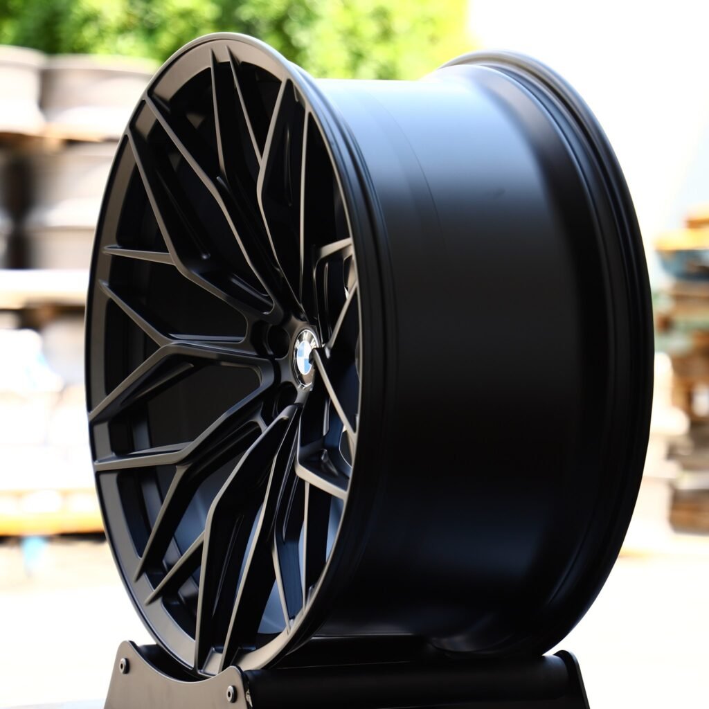 5x112 wheels – Gloss Black 10 Y-Spoke (BMW OEM-Style), side view