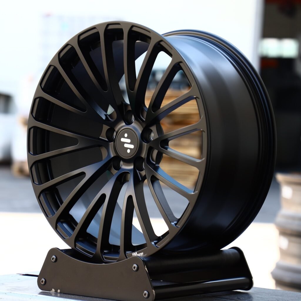 IM LS7 wheels – Gloss Black 10 Y-Spoke, angled view