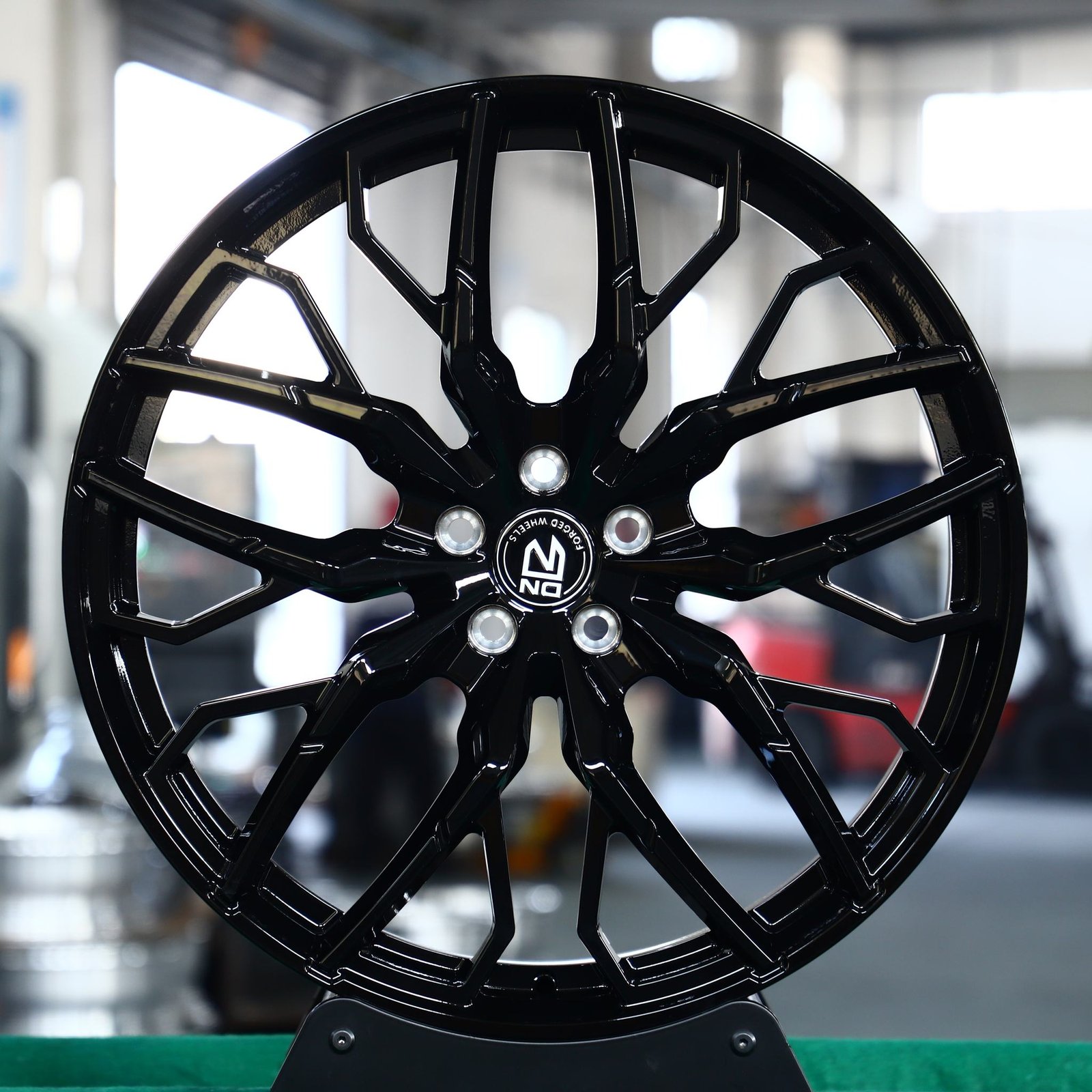 Ferrari 488 wheels – Gloss Black 10 Y-Spoke, front view