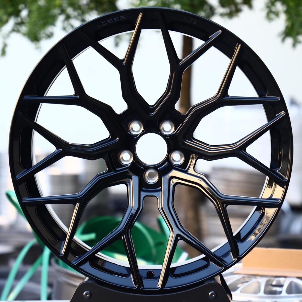 Tesla Model 3 wheels – Gloss Black 10 Y-Spoke, front view