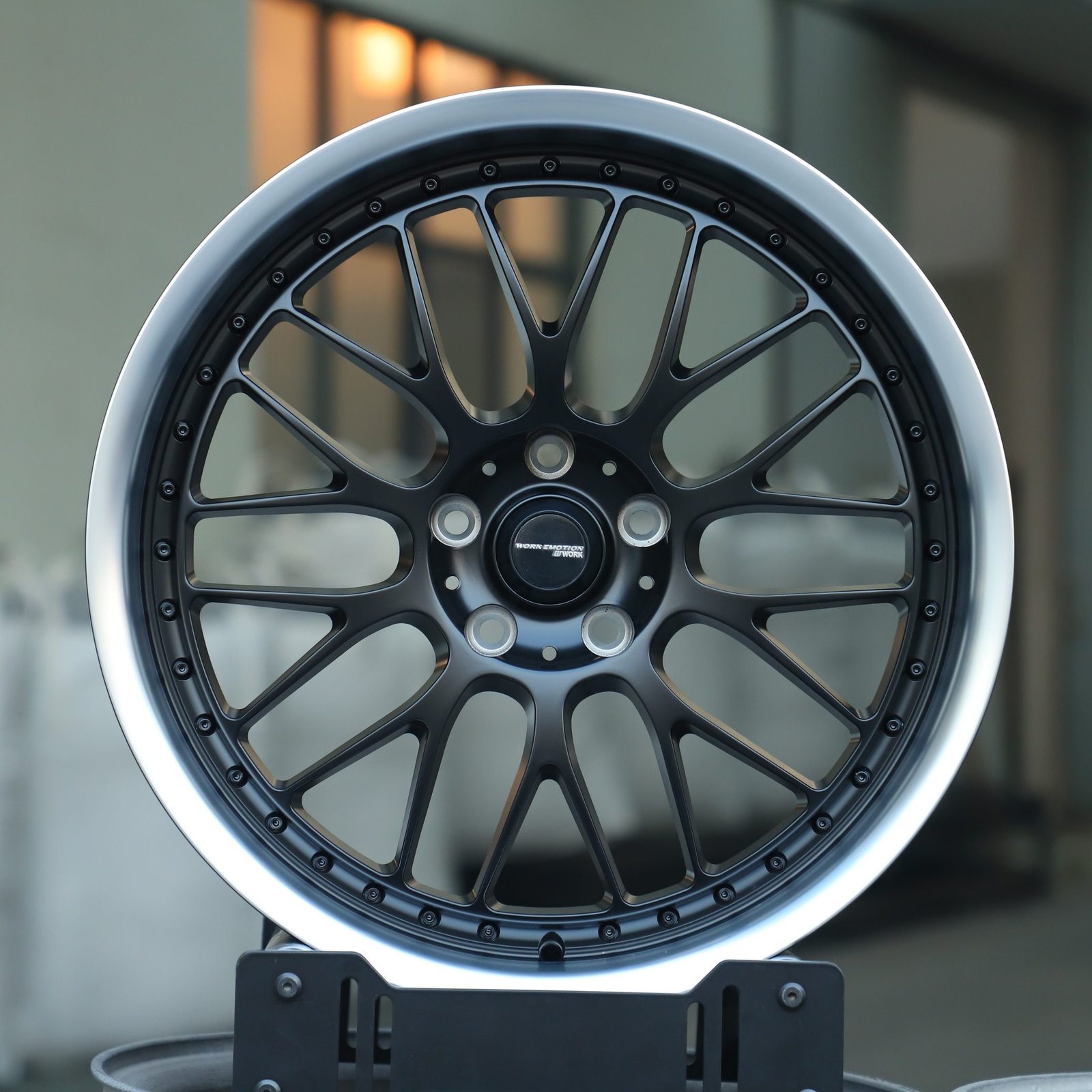 Audi A6 wheels – Gloss Black 10 Y-Spoke Riveted, front view