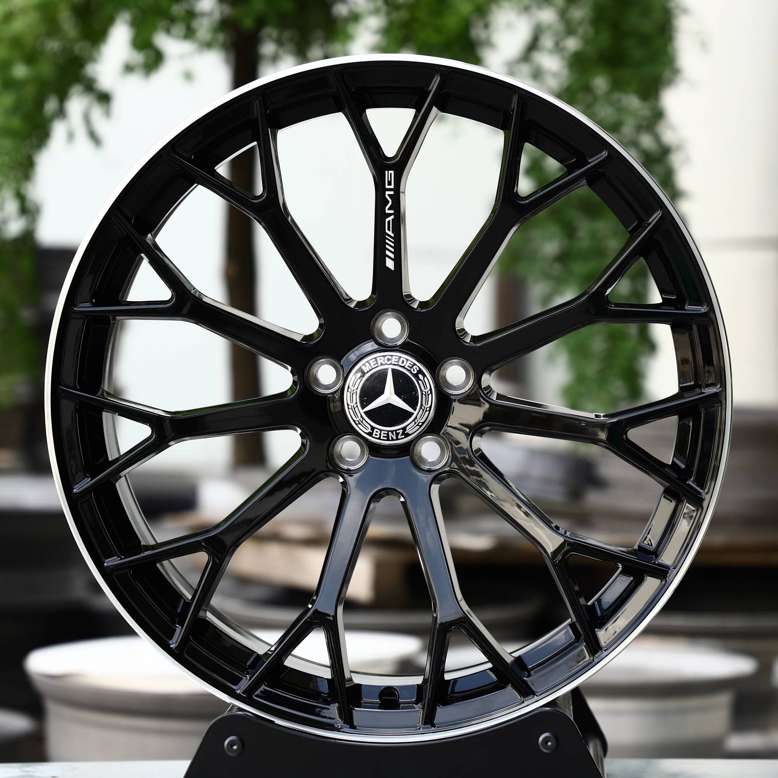 Mercedes-Benz E-Class W213 wheels – Gloss Black 11-Spoke (Mercedes-Benz OEM-Style), front view