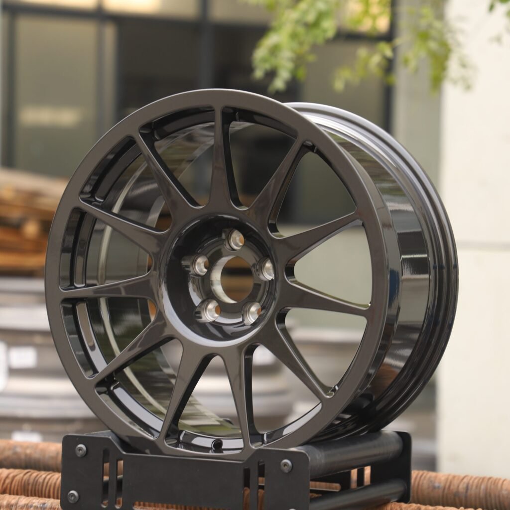 BMW 5 Series wheels – Gloss Black 12-Spoke, angled view