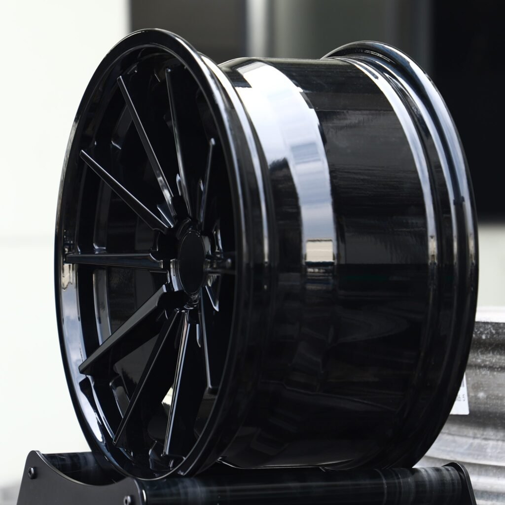5x130 wheels – Gloss Black 15-Spoke, side view