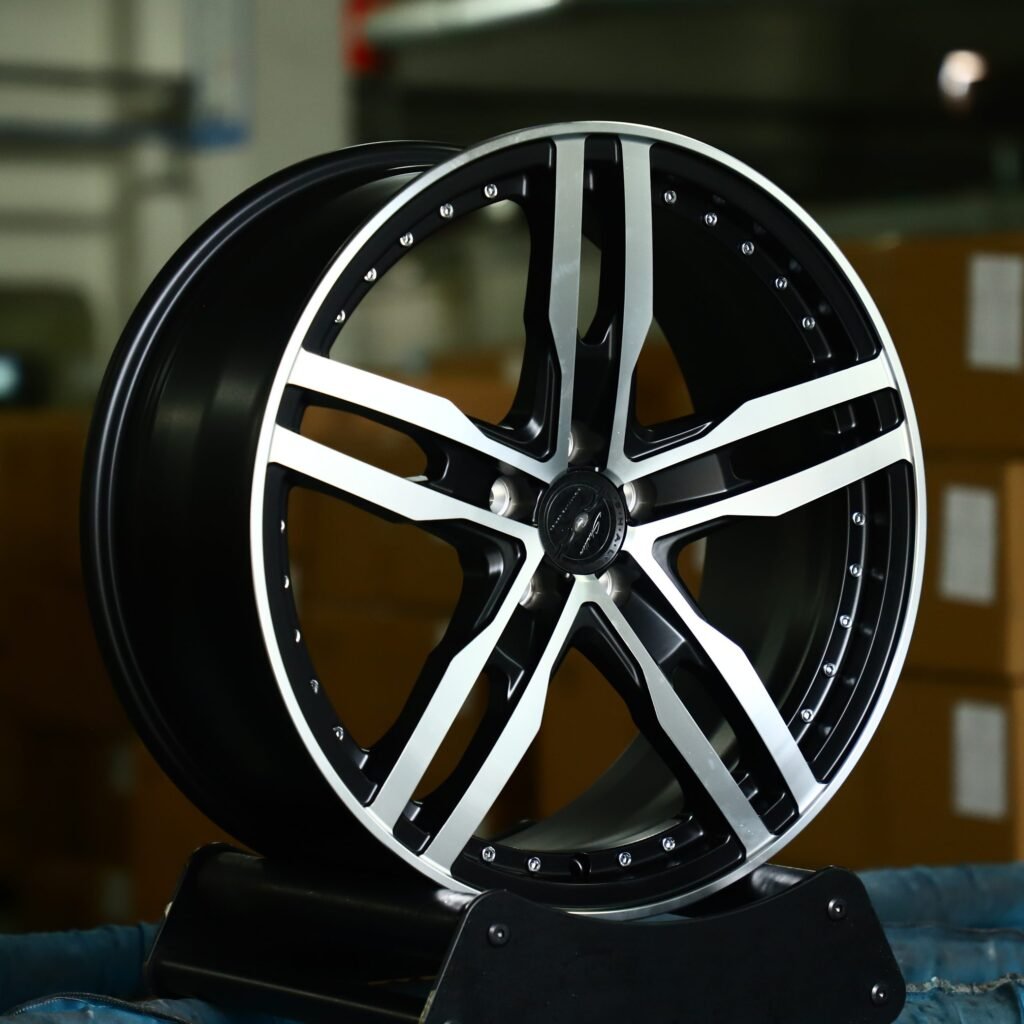 BMW 5 Series wheels – Gloss Black 5-Spoke Riveted Machined Face, angled view