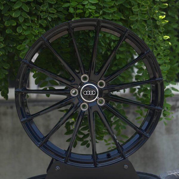 Audi A4 wheels – Gloss Black 5 W-Spoke, front view