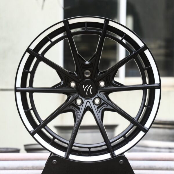Audi A6 wheels – Gloss Black 5 Y-Spoke Double-Ring, front view