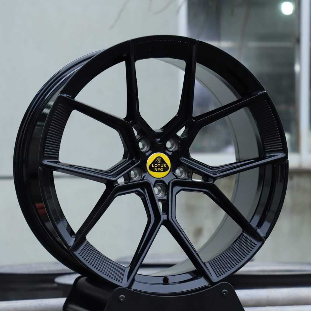 Lotus Emeya wheels – Gloss Black 5 Y-Spoke (Lotus OEM-Style), angled view