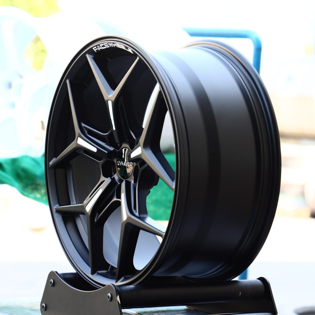 Gloss Black 5 Y-Spoke Racing Forged Wheels - BMW M3 / Audi RS5 Fitment (5-Lug) view 3